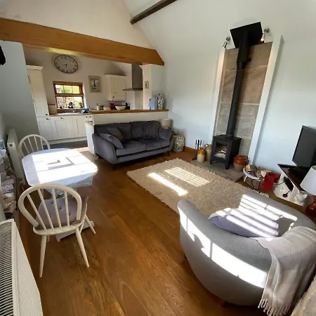 Apple Farm Holiday Cottages 別荘