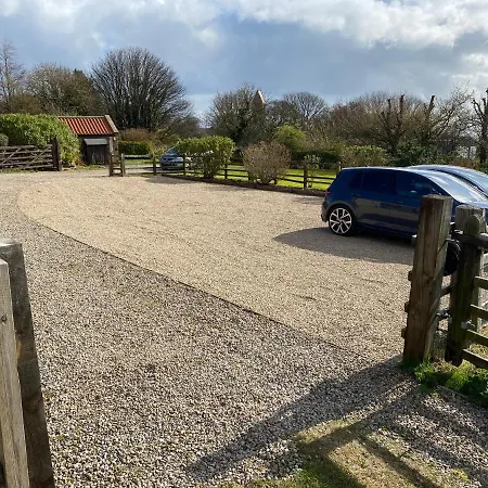 Apple Farm Holiday Cottages *