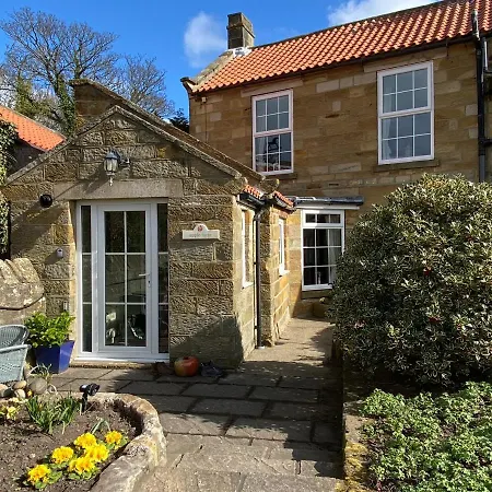 別荘 Apple Farm Holiday Cottages